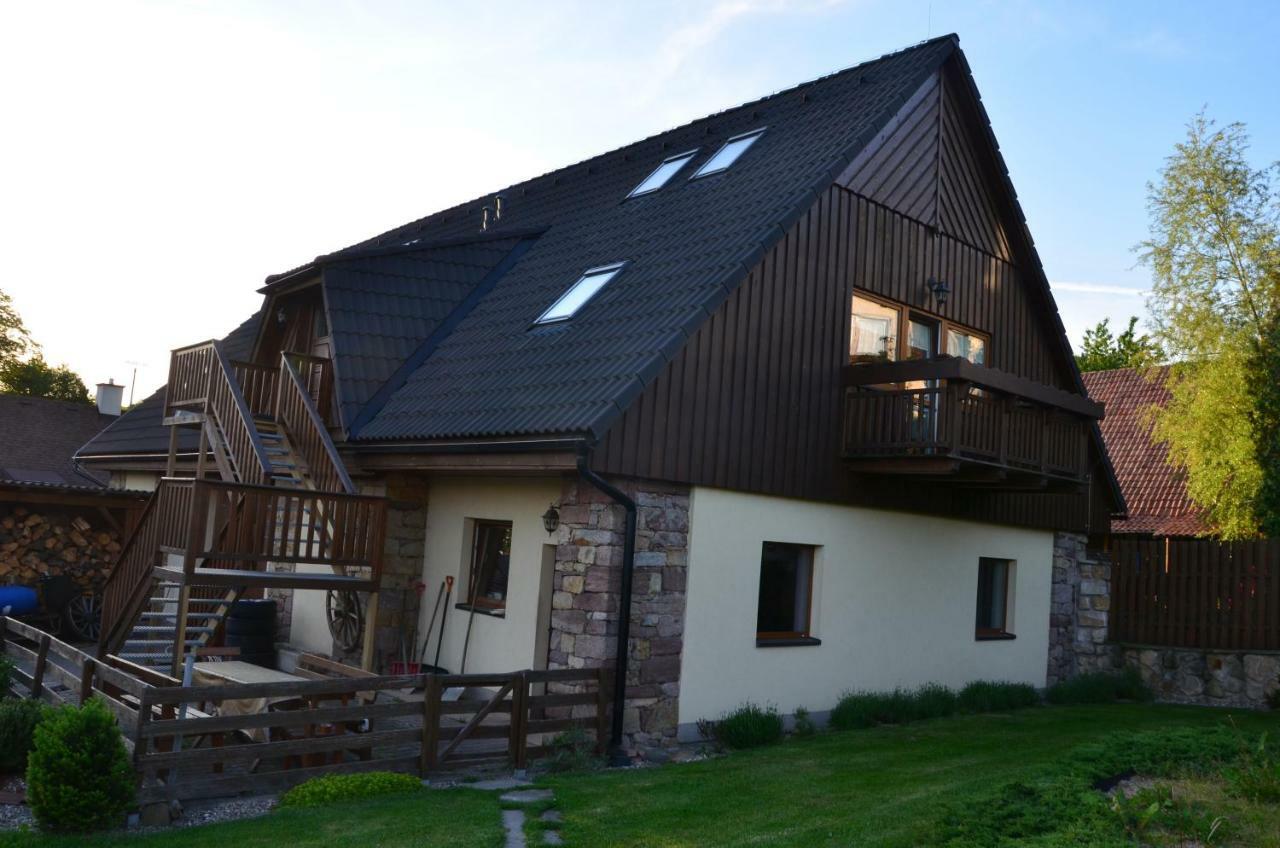 Apartamento Nocleharna Na Stodole Zdarky Exterior foto